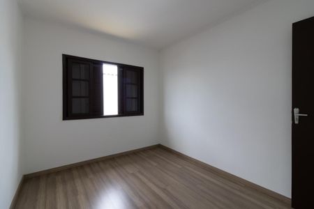 Casa para alugar com 150m², 4 quartos e 4 vagasCasa 1 - Quarto 2
