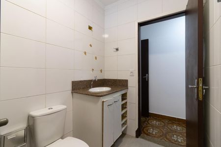 Casa para alugar com 150m², 4 quartos e 4 vagasCasa 1 - Banheiro