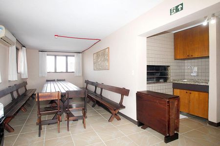 Apartamento à venda com 43m², 1 quarto e sem vagaÁrea Comum - Salão de Festas