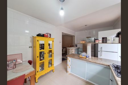 Casa de condomínio à venda com 160m², 3 quartos e 2 vagasCozinha