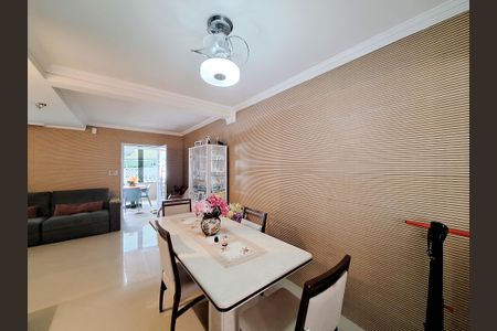 Sala de casa de condomínio à venda com 3 quartos, 160m² em Vila Pauliceia, São Paulo