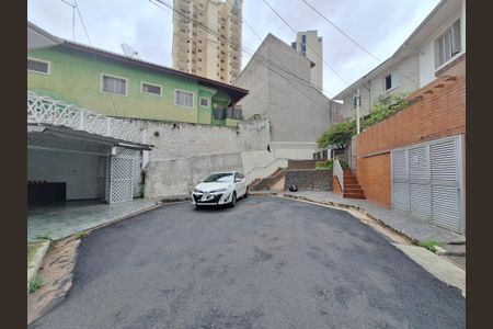 Casa de condomínio à venda com 160m², 3 quartos e 2 vagasVista da Rua