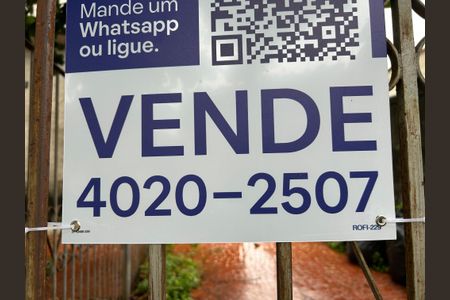 Casa à venda com 440m², 3 quartos e 1 vagaCódigo alpha numérico