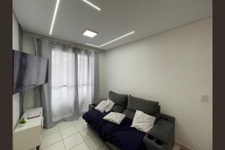 Sala de apartamento para alugar com 2 quartos, 50m² em Vila Nova Curuca, São Paulo