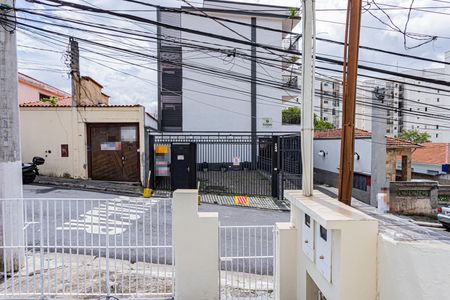 Vista Quarto de casa para alugar com 1 quarto, 38m² em Vila Cruz das Almas, São Paulo