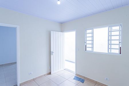 Casa para alugar com 38m², 1 quarto e 1 vagaSala