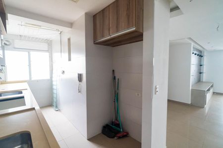 Apartamento para alugar com 88m², 3 quartos e 2 vagas Apartamento para alugar com 88m², 3 quartos e 2 vagasCozinha e Área de Serviço
