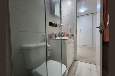 Apartamento para alugar com 273m², 3 quartos e 3 vagasBanheiro 