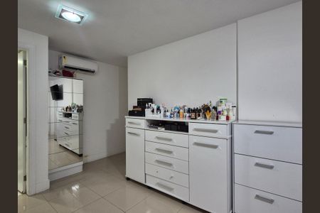 Apartamento para alugar com 273m², 3 quartos e 3 vagasSuite 