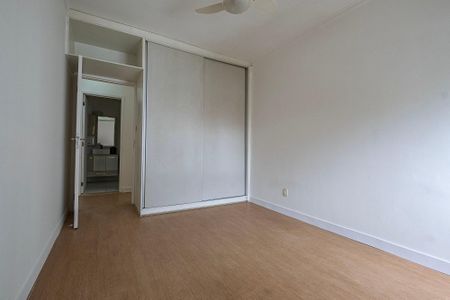 Apartamento para alugar com 126m², 3 quartos e 1 vaga Apartamento para alugar com 126m², 3 quartos e 1 vagaQuarto 3
