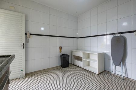 Apartamento para alugar com 126m², 3 quartos e 1 vaga Apartamento para alugar com 126m², 3 quartos e 1 vagaCozinha