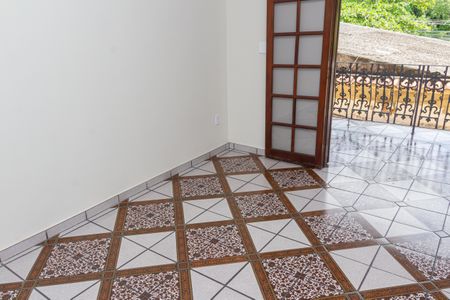 Casa para alugar com 23m², 2 quartos e 1 vaga Casa para alugar com 23m², 2 quartos e 1 vagaQuarto 1