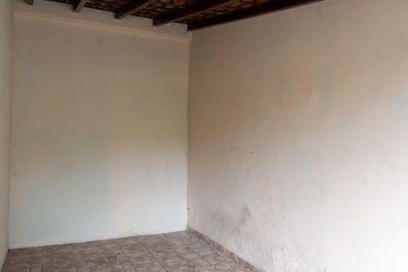 Casa para alugar com 23m², 2 quartos e 1 vaga Casa para alugar com 23m², 2 quartos e 1 vagaGaragem