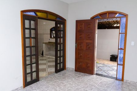 Casa para alugar com 23m², 2 quartos e 1 vaga Casa para alugar com 23m², 2 quartos e 1 vagaSala