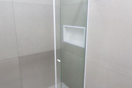 Casa para alugar com 23m², 2 quartos e 1 vaga Casa para alugar com 23m², 2 quartos e 1 vagaBanheiro 1