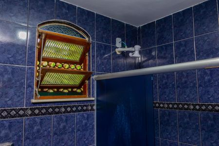 Casa para alugar com 23m², 2 quartos e 1 vaga Casa para alugar com 23m², 2 quartos e 1 vagaBanheiro 2