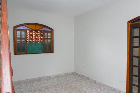 Casa para alugar com 23m², 2 quartos e 1 vaga Casa para alugar com 23m², 2 quartos e 1 vagaSala