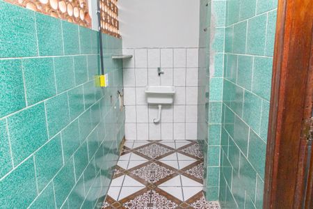 Casa para alugar com 23m², 2 quartos e 1 vaga Casa para alugar com 23m², 2 quartos e 1 vagaÁrea de Serviço