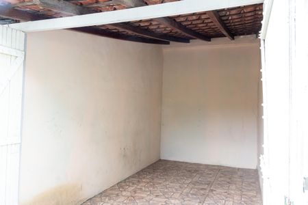Casa para alugar com 23m², 2 quartos e 1 vaga Casa para alugar com 23m², 2 quartos e 1 vagaGaragem