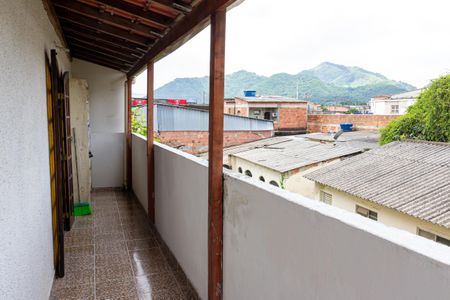 Casa para alugar com 23m², 2 quartos e 1 vaga Casa para alugar com 23m², 2 quartos e 1 vagaVaranda