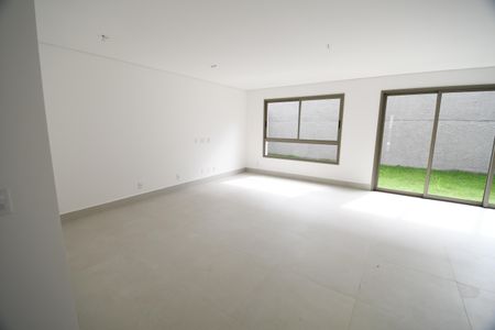 Sala de casa de condomínio à venda com 3 quartos, 155m² em Loteamento Santa Ana do Atibaia -- Sousas, Campinas
