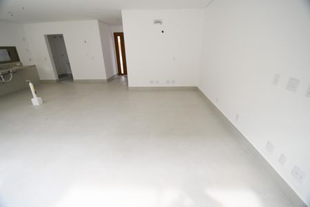 Sala de casa de condomínio à venda com 3 quartos, 155m² em Loteamento Santa Ana do Atibaia -- Sousas, Campinas