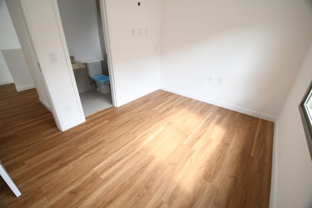 Casa de condomínio à venda com 155m², 3 quartos e 2 vagasQuarto Suíte 2