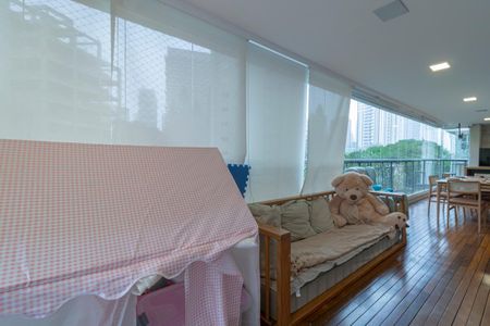 Apartamento à venda com 226m², 3 quartos e 4 vagasVaranda gourmet