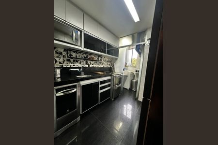 Apartamento à venda com 85m², 3 quartos e 2 vagasCozinha