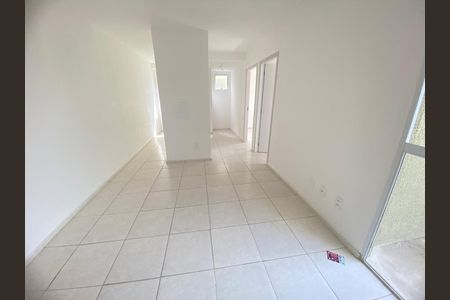Sala de apartamento para alugar com 1 quarto, 42m² em Vila Cristina, Contagem