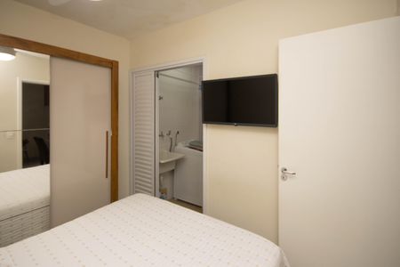 Quarto 2 de apartamento para alugar com 2 quartos, 34m² em Vila Mazzei, São Paulo