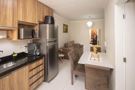 Sala/Cozinha de apartamento para alugar com 2 quartos, 34m² em Vila Mazzei, São Paulo