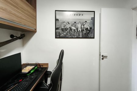 Casa à venda com 98m², 3 quartos e 3 vagasQuarto 2