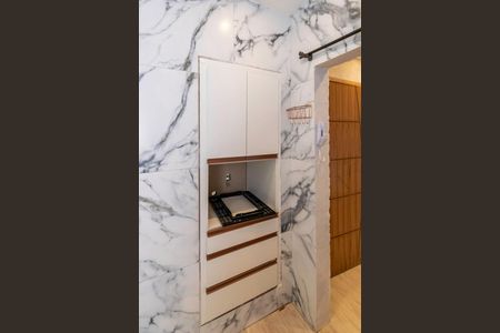 Apartamento para alugar com 65m², 2 quartos e sem vagaCozinha - Armários