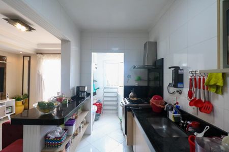 Apartamento à venda com 135m², 2 quartos e 2 vagasCozinha