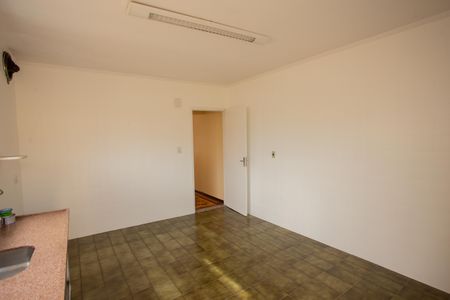 Casa para alugar com 127m², 3 quartos e 2 vagasCOZINHA