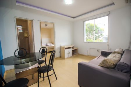 Sala de apartamento à venda com 1 quarto, 44m² em Santo Antônio, Porto Alegre