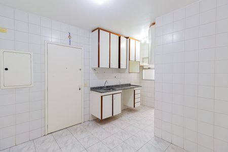 Apartamento para alugar com 100m², 3 quartos e 2 vagas Apartamento para alugar com 100m², 3 quartos e 2 vagasCozinha