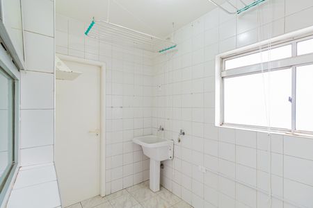 Apartamento para alugar com 100m², 3 quartos e 2 vagas Apartamento para alugar com 100m², 3 quartos e 2 vagasÁrea de Serviço