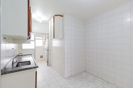 Apartamento para alugar com 100m², 3 quartos e 2 vagas Apartamento para alugar com 100m², 3 quartos e 2 vagasCozinha