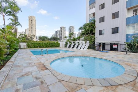 Apartamento para alugar com 100m², 3 quartos e 2 vagas Apartamento para alugar com 100m², 3 quartos e 2 vagasÁrea comum - Piscina