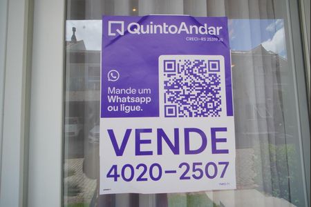 Casa de condomínio à venda com 360m², 3 quartos e 6 vagasAdesivo na Fachada