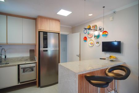 Casa de condomínio à venda com 360m², 3 quartos e 6 vagasCozinha