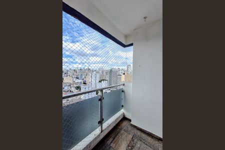 Apartamento à venda com 80m², 2 quartos e 1 vaga