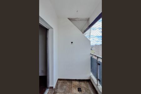 Apartamento à venda com 80m², 2 quartos e 1 vaga