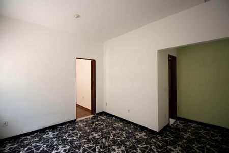 Suíte 1 de casa para alugar com 1 quarto, 30m² em Colubandê, São Gonçalo