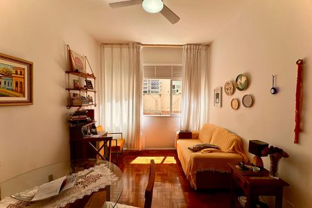 Apartamento para alugar com 2 quartos, 52m² em Laranjeiras, Rio de Janeiro