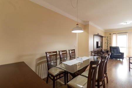 Apartamento à venda com 103m², 3 quartos e 2 vagas Apartamento à venda com 103m², 3 quartos e 2 vagasSala de Jantar
