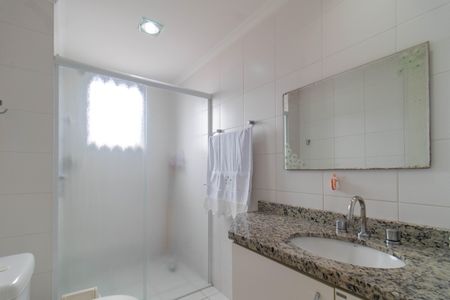 Apartamento à venda com 103m², 3 quartos e 2 vagas Apartamento à venda com 103m², 3 quartos e 2 vagasBanheiro da Suíte