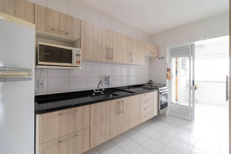 Apartamento à venda com 103m², 3 quartos e 2 vagas Apartamento à venda com 103m², 3 quartos e 2 vagasCozinha